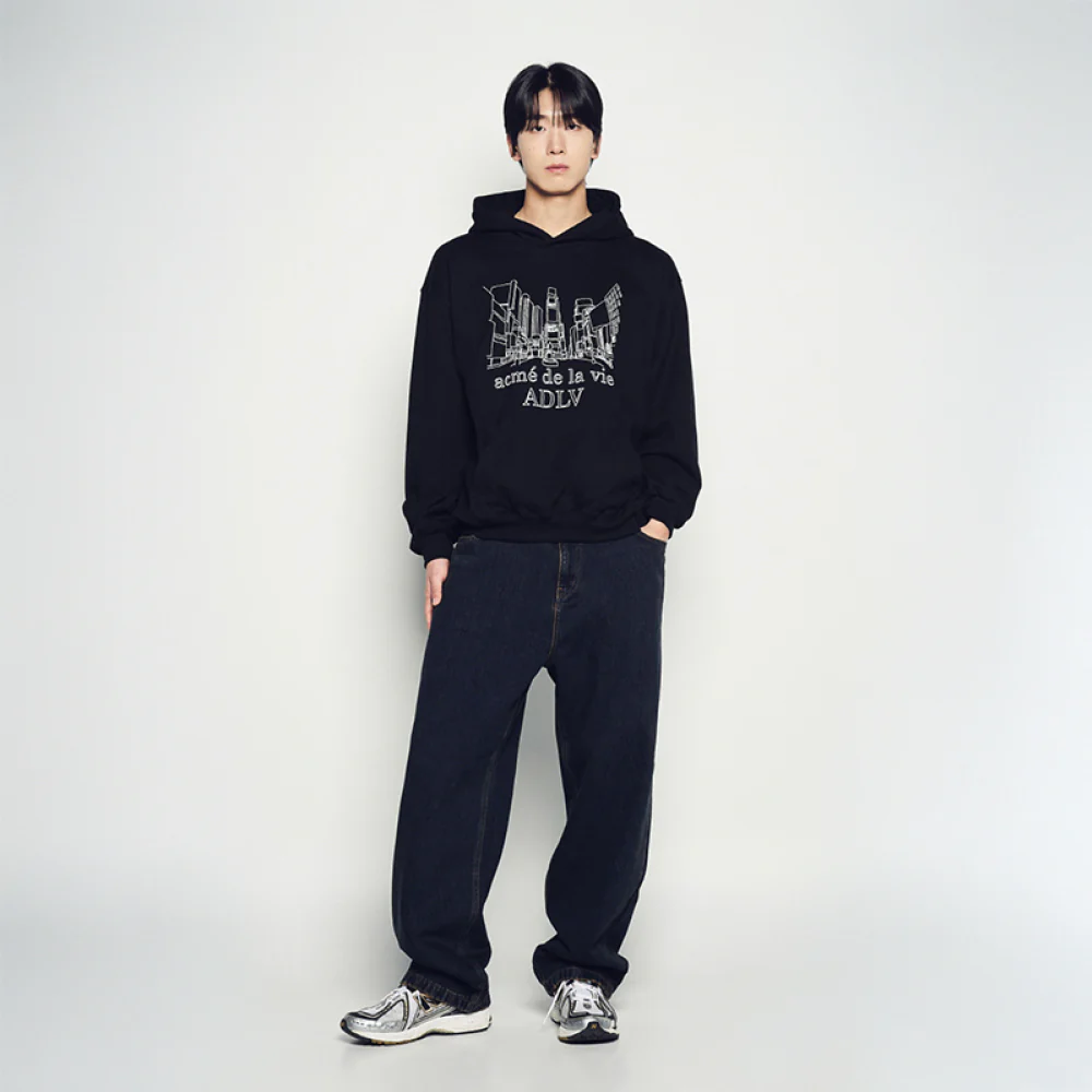 CITY VIEW HOODIE BLACK - Image 3