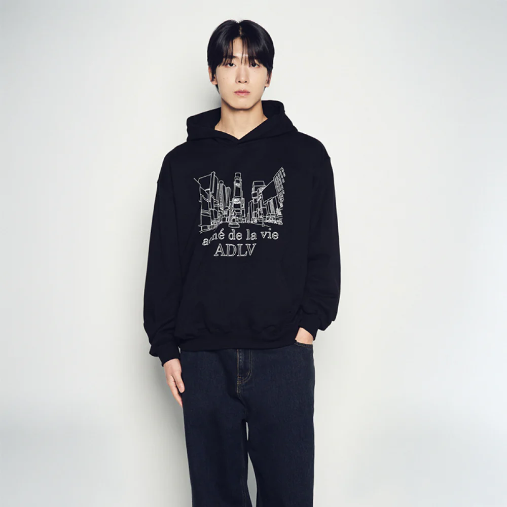 CITY VIEW HOODIE BLACK - Image 4