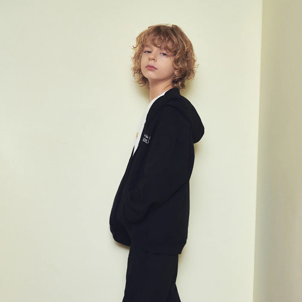 KIDS BASIC LOGO HOODIE ZIP UP-BLACK - Image 4