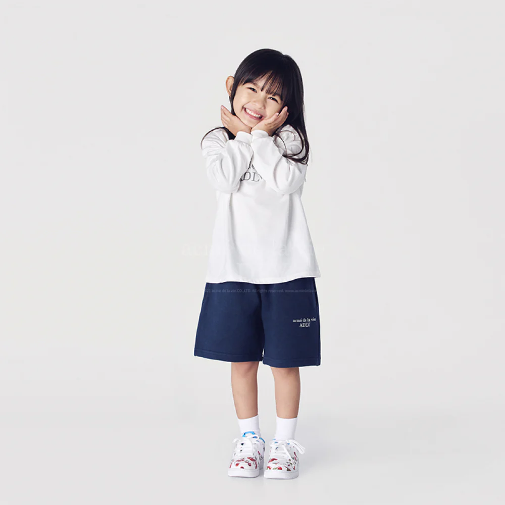 KIDS BASIC LOGO LONG SLEEVE T-SHIRT CREAM - Image 4
