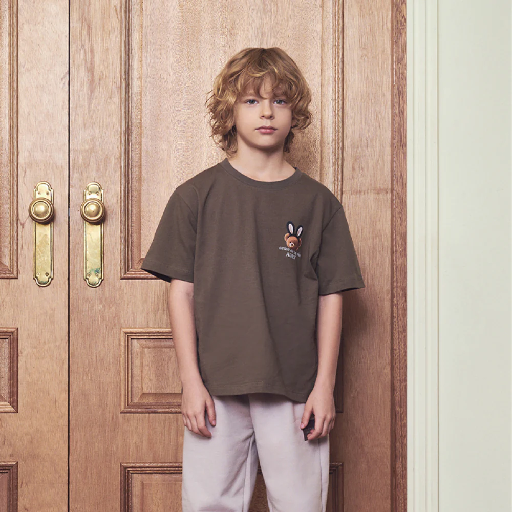 KIDS RABBIT BEAR DOLL LOGO SHORT SLEEVE T-SHIRT-COCOA - Image 2