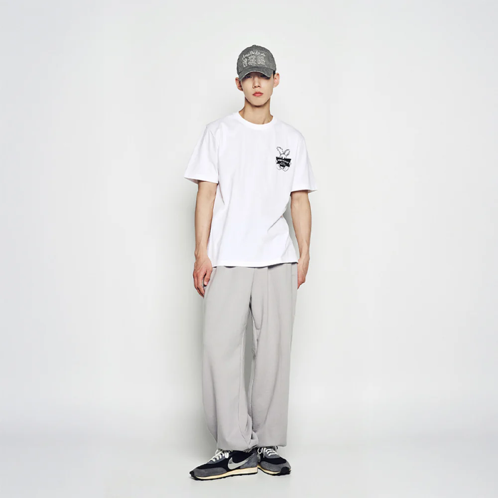 NEWSPAPER RABBIT SHORT SLEEVE T-SHIRT WHITE - Image 3
