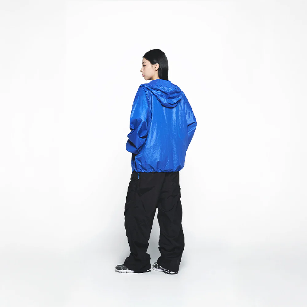 NYLON PARACHUTE WOMAN PANTS BLACK - Image 4