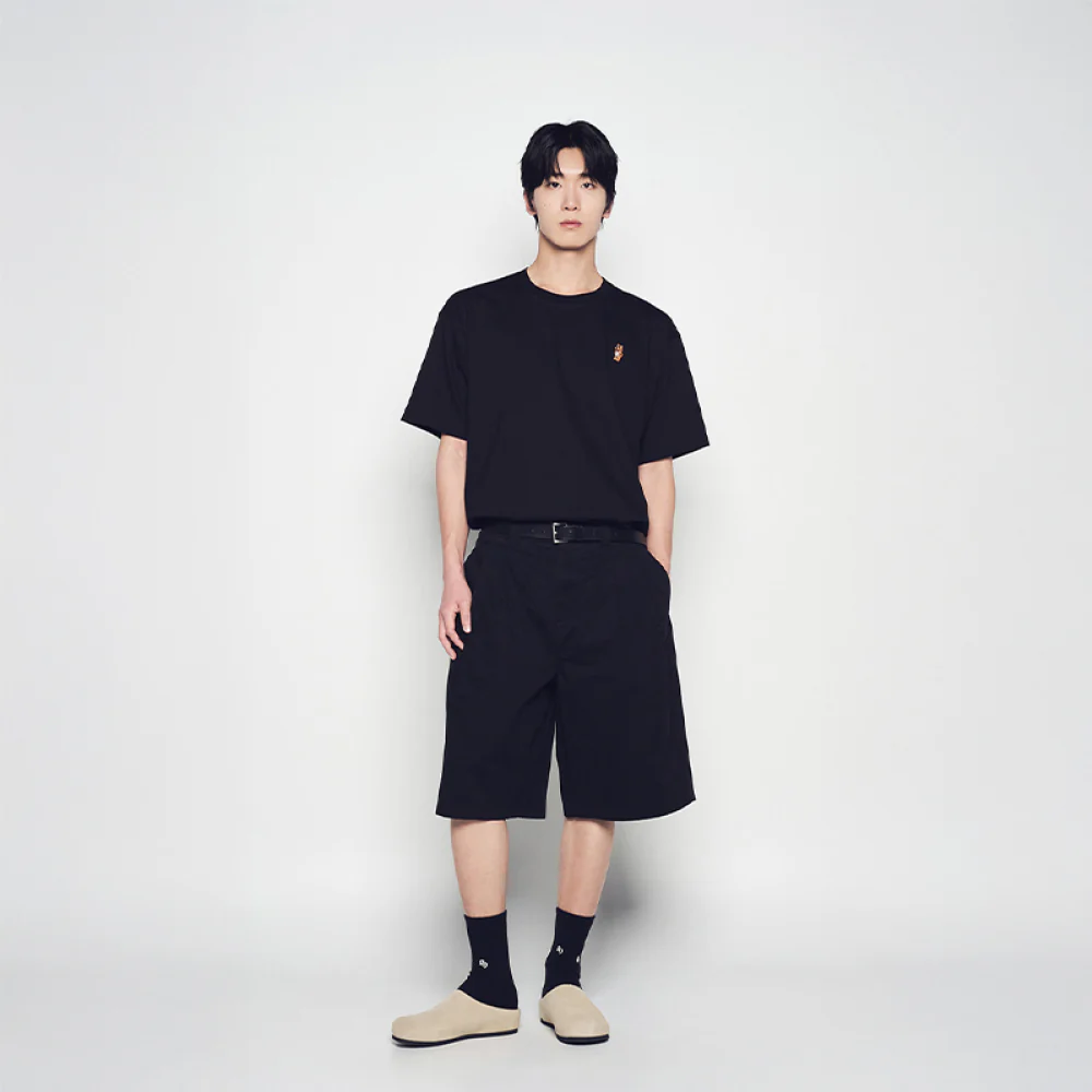 STAND AC BEAR SHORT SLEEVE T-SHIRT BLACK - Image 3