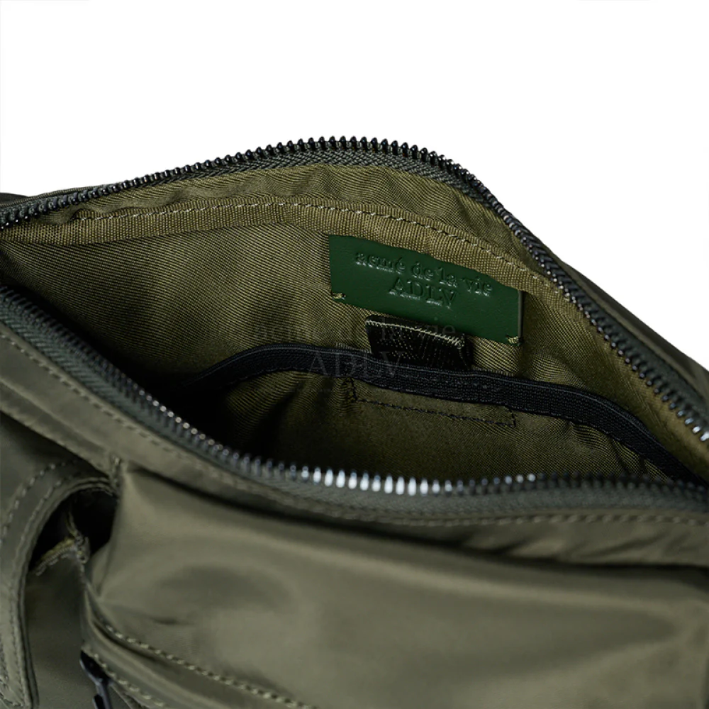 SYMBOL RIVET MULTI POKET CROSS BAG KHAKI - Image 3